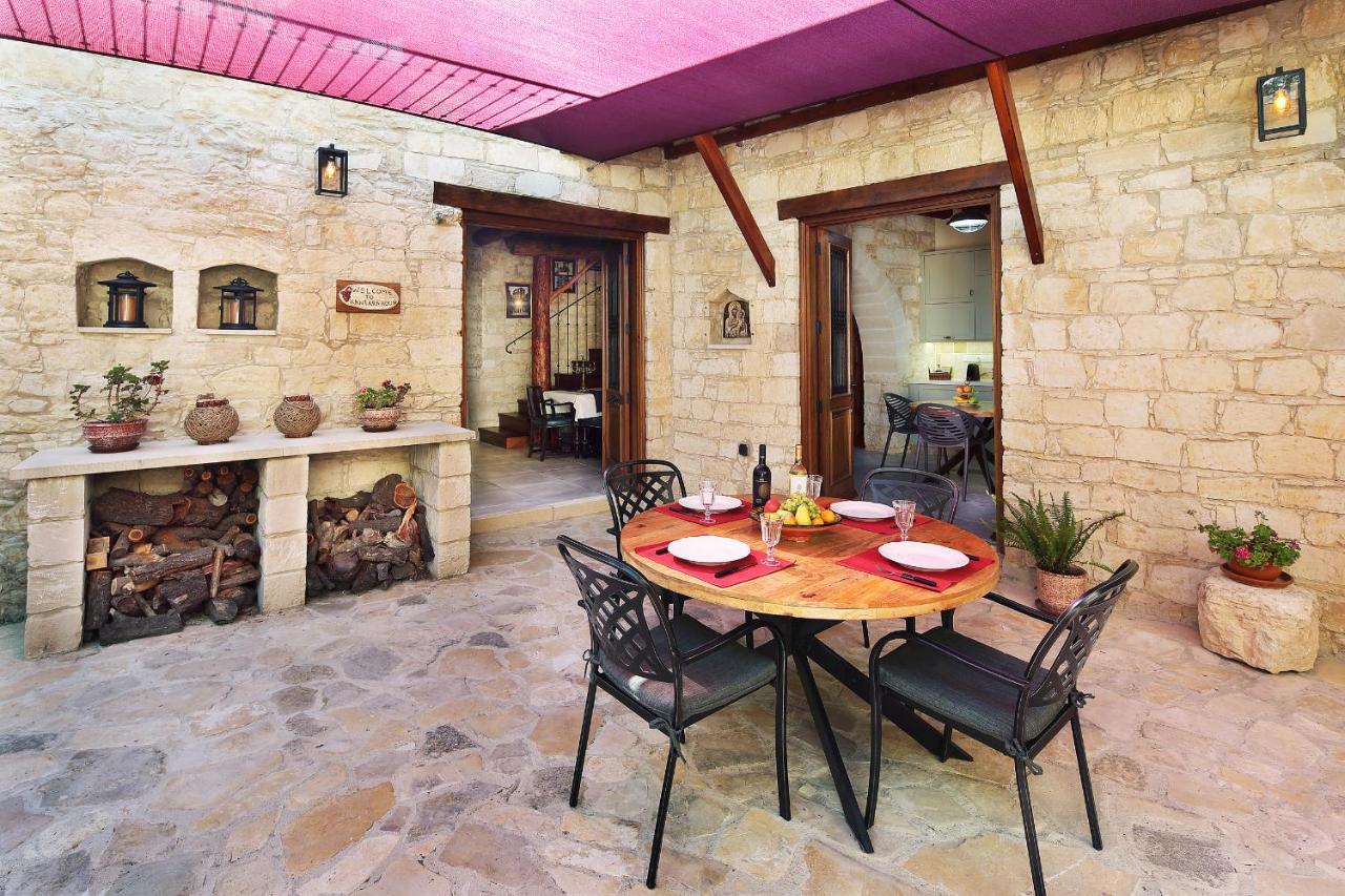 Kantara House - A Rural Retreat Of Comfort & Class! Arsos Exterior photo